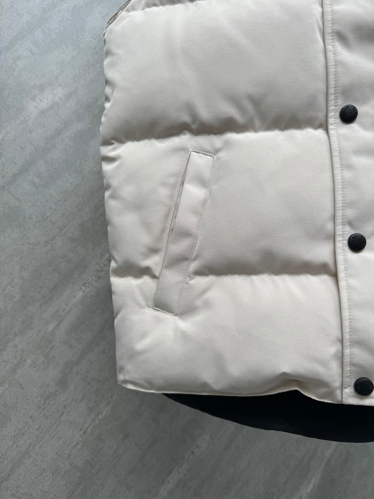 Canada Goose Off-White Black Badge Quilted Puffer Vest