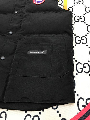 Canada Goose Black Classic Logo Quilted Puffer Vest